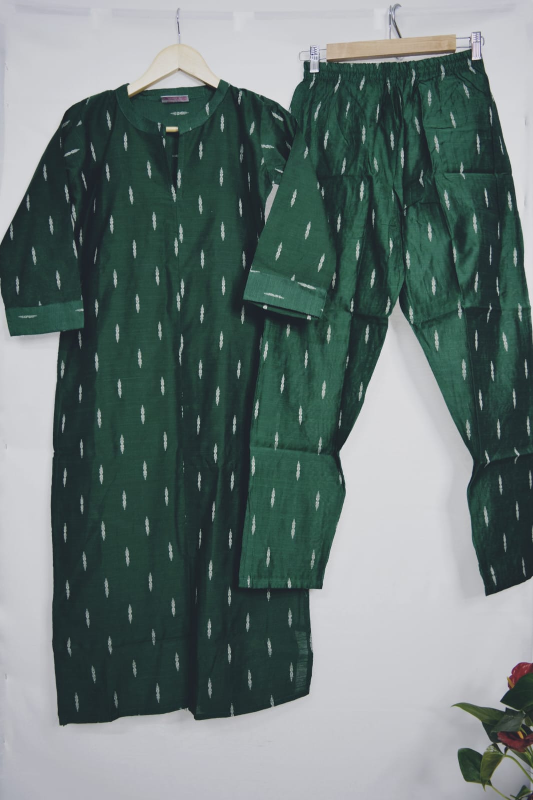 Emerald Essence Raw Silk 2-Piece Set